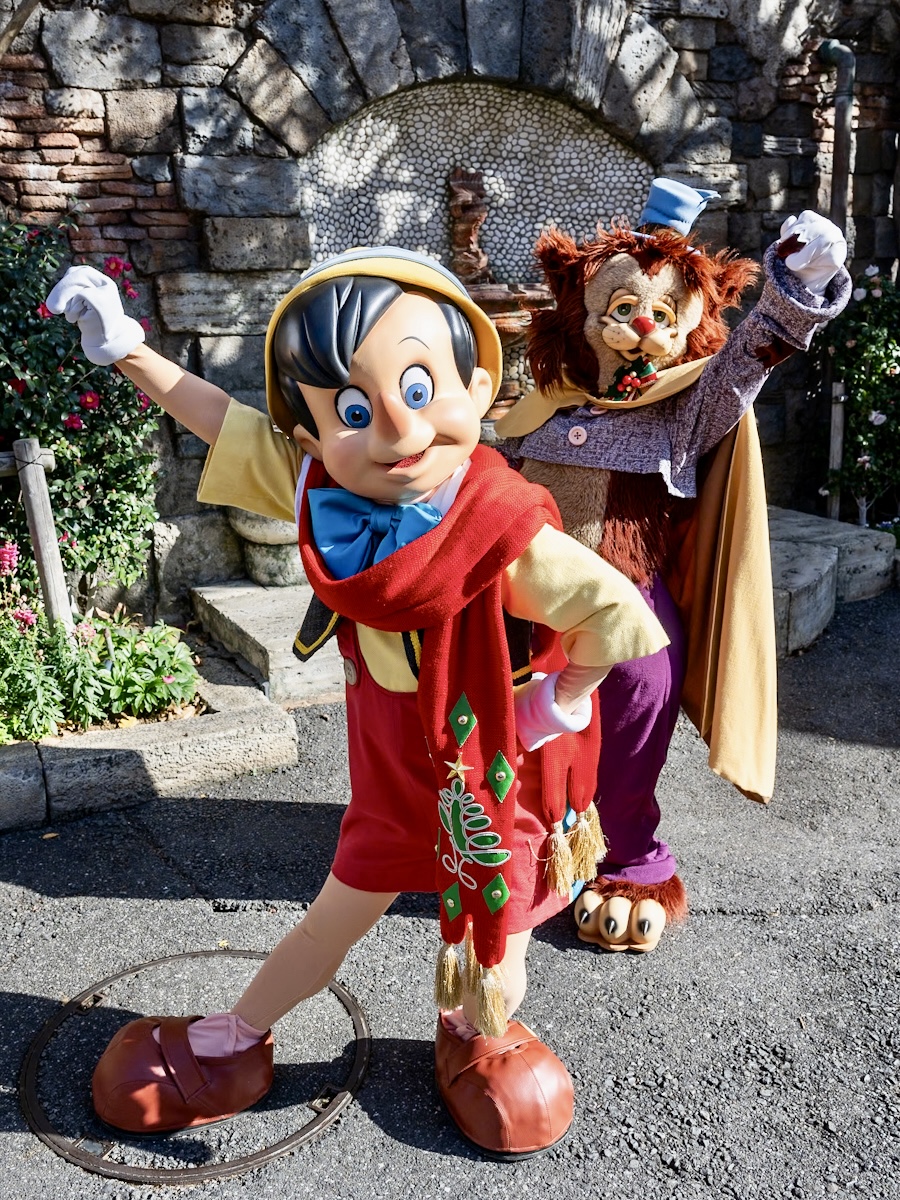 東京ディズニーシー“ディズニー・クリスマス2023”『ピノキオ』キャラクターグリーティング