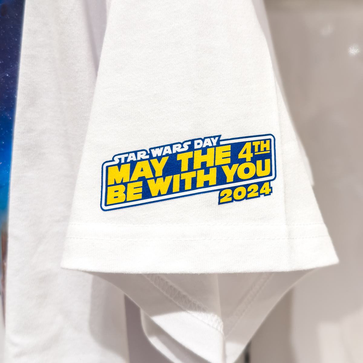 「May the Force be with you.」ロゴの無料プリントキャンペーンを実施