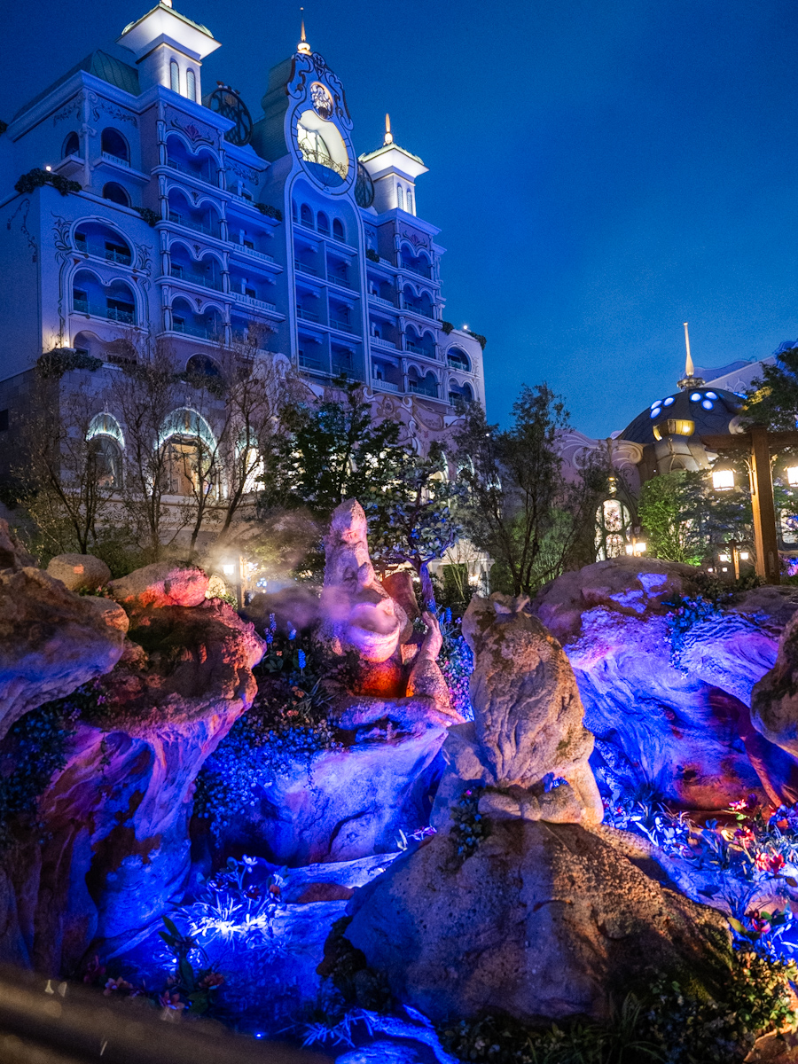 東京ディズニーシー・ファンタジースプリングスホテル　魔法の泉『ふしぎの国のアリス』