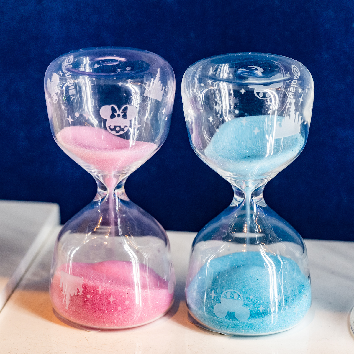 東京ディズニーランド＆シー「ミッキーマウス&ミニーマウス」砂時計（ライトブルー＆ピンク）