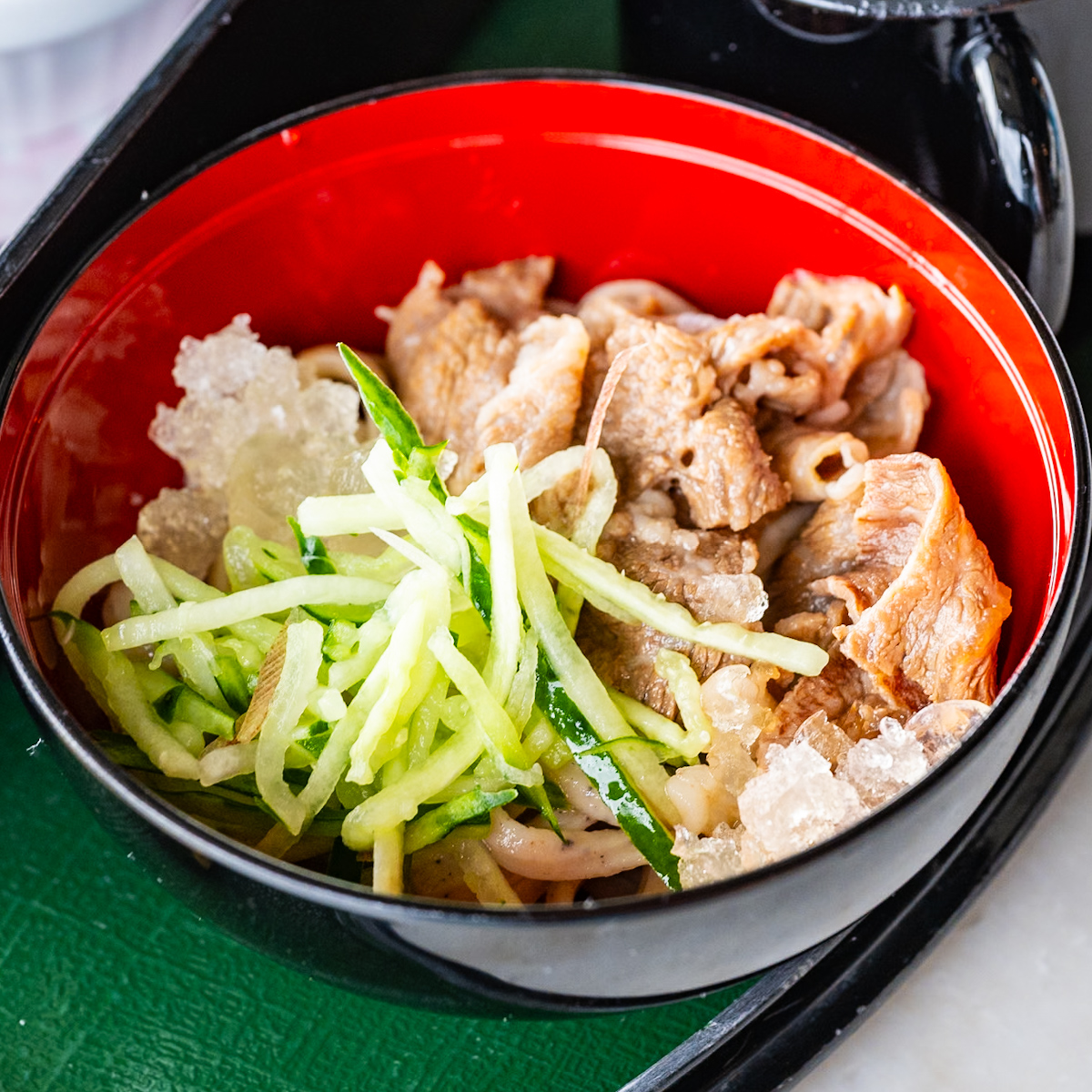 和牛くわ焼きの冷製七穀うどん