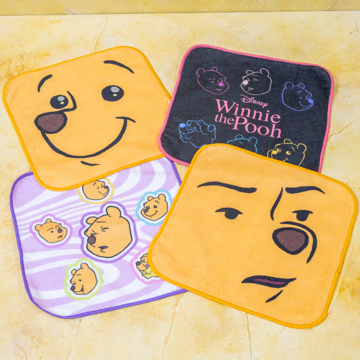 モーリーファンタジー・PALO限定「くまのプーさん　ハンドタオル　FUNNY STYLE POOH」