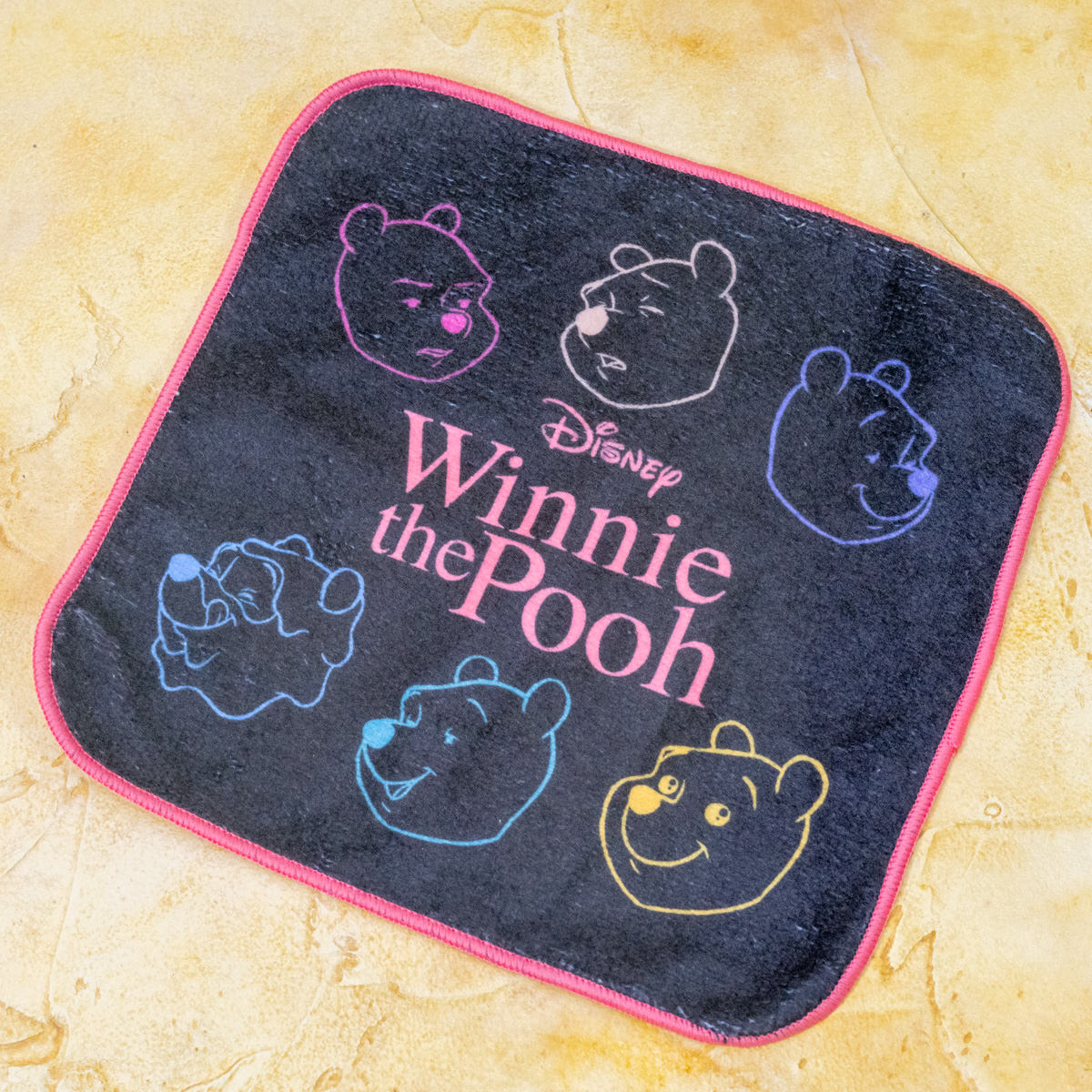 モーリーファンタジー・PALO限定「くまのプーさん　ハンドタオル　FUNNY STYLE POOH」4