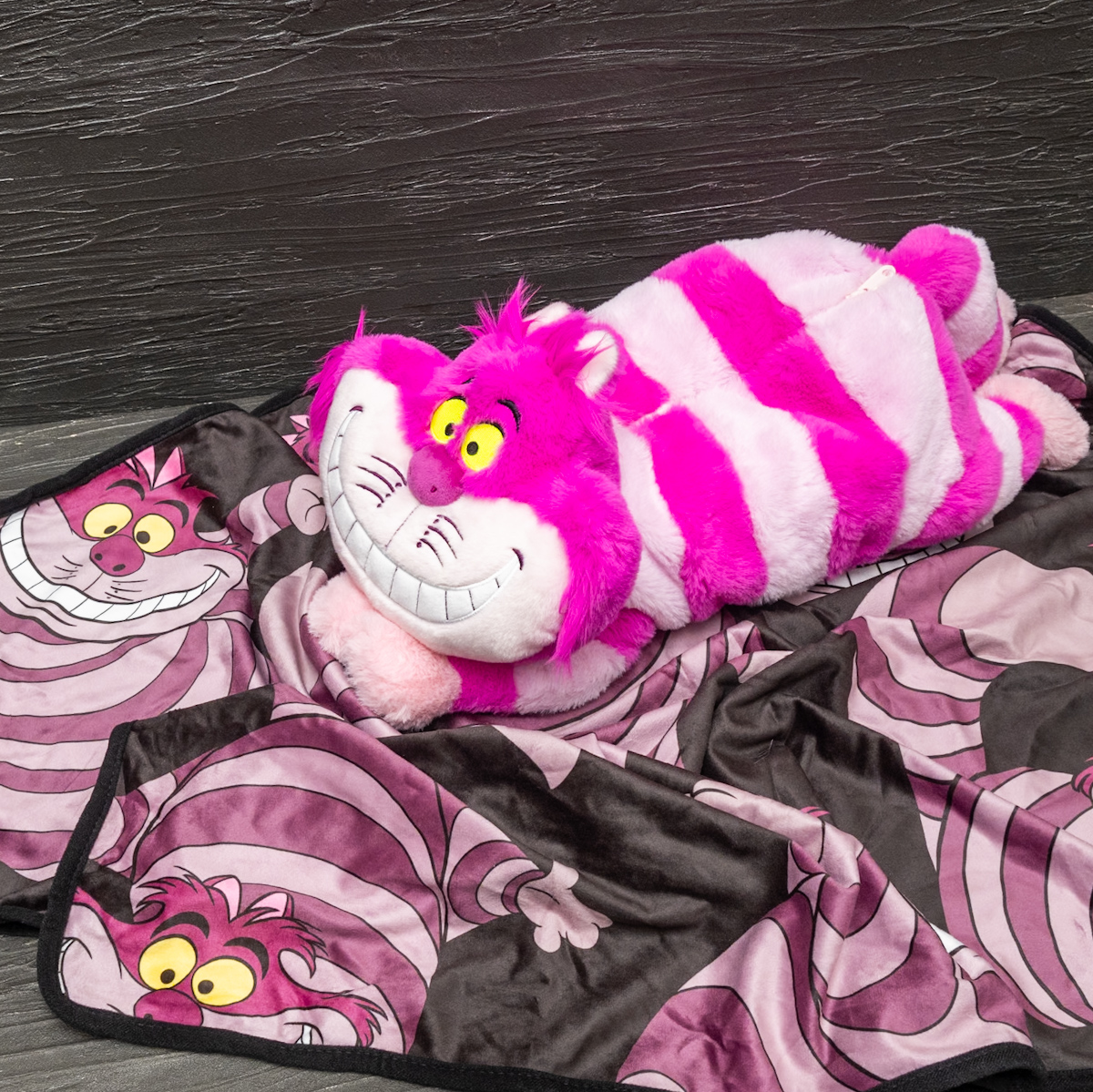 チェシャ猫 ブランケット ケース入り CHESHIRE CAT　デザイン