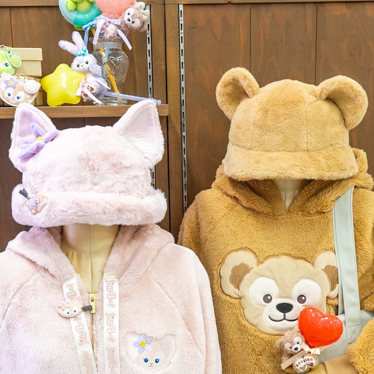 東京ディズニーシー「ダッフィー＆フレンズ」ふわもこキャップ