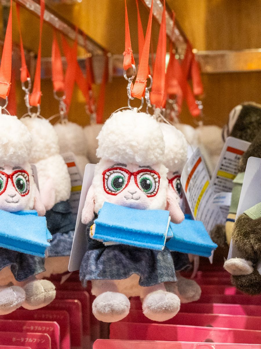 東京ディズニーランド『ズートピア』ぬいぐるみチャーム　ベルウェザー副市長