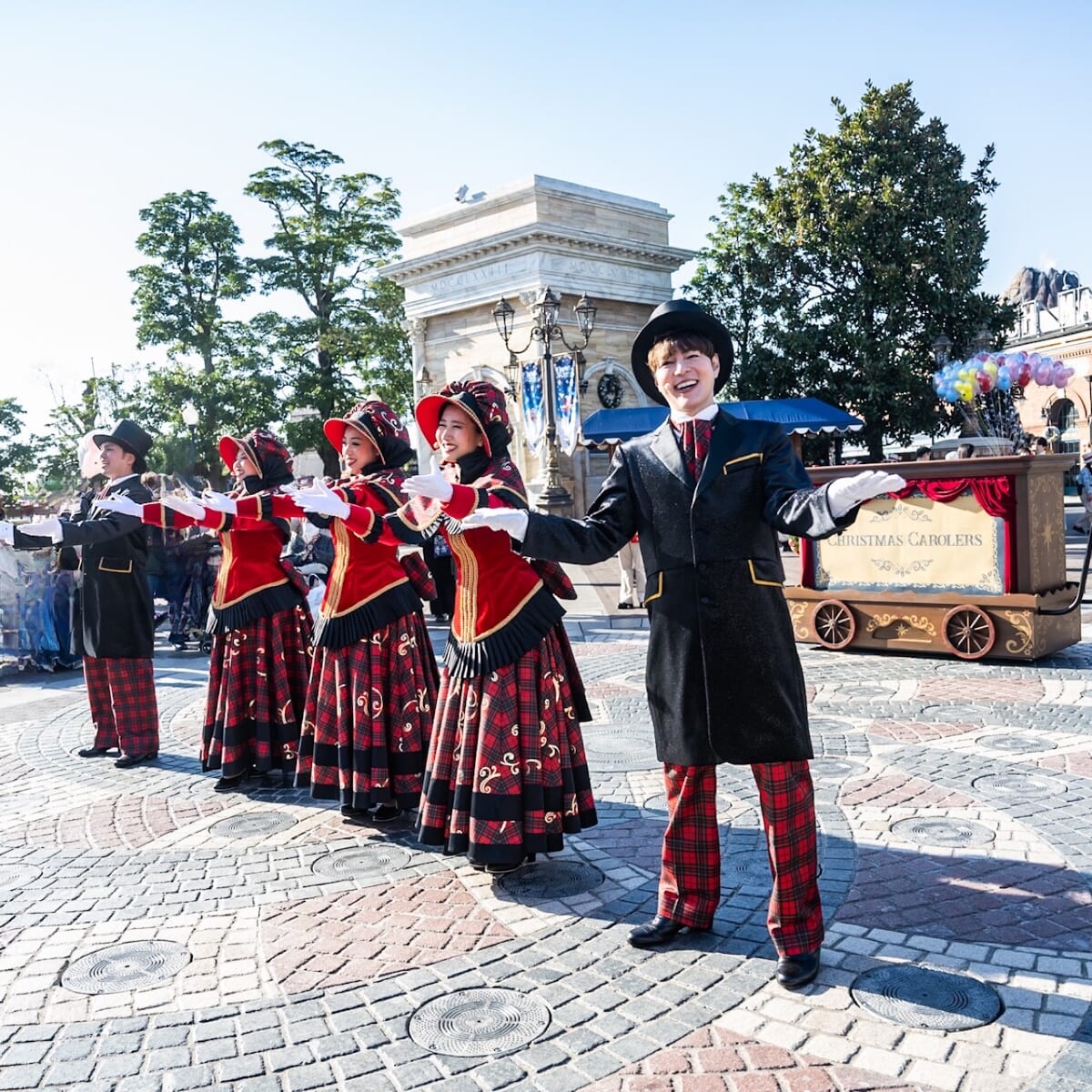 東京ディズニーシー「クリスマスキャロラーズ」アトモスフィア・エンターテイメント