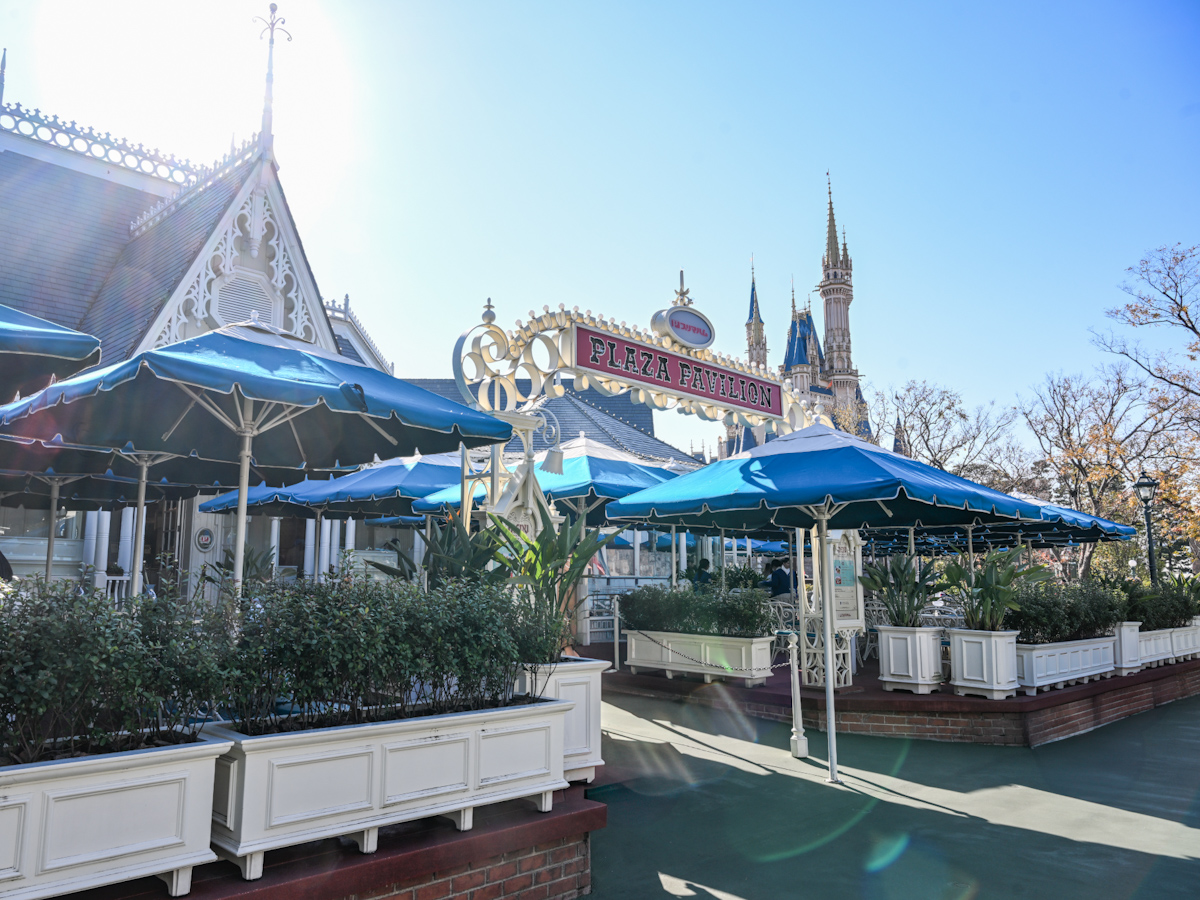 東京ディズニーランド／ウエスタンランド「プラザパビリオン・レストラン」