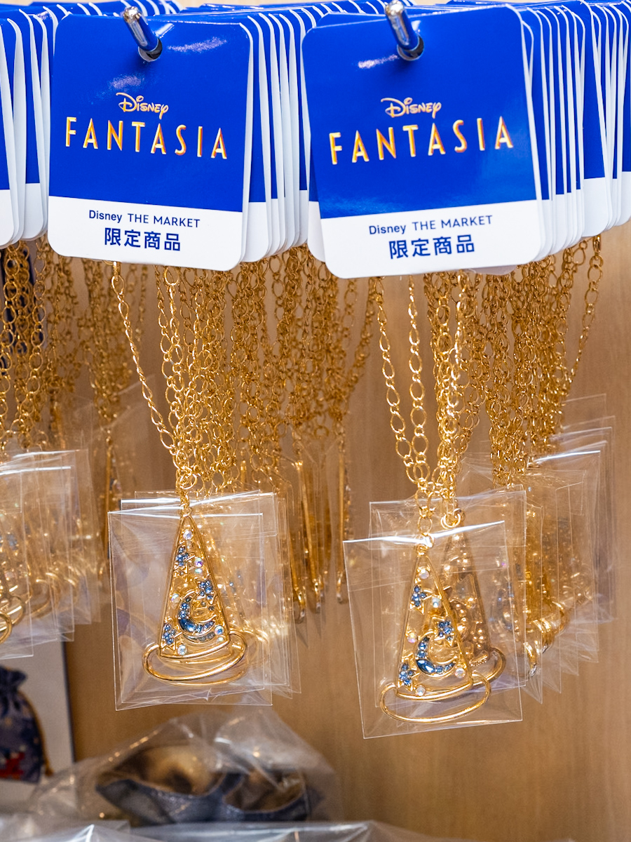 銀座三越先行販売：ファンタジア＜レッド＞バッグチャーム