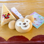 東京ディズニーシー「ダッフィー＆フレンズ20周年：カラフルハピネス」ミニスナックケース