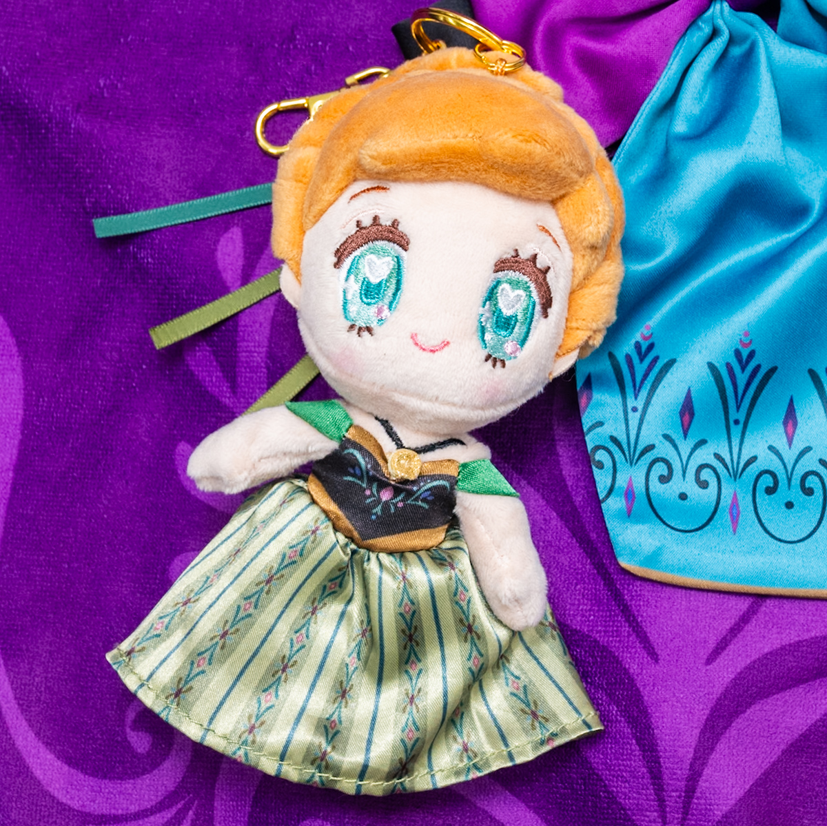 アナ ぬいぐるみキーホルダー・キーチェーン TINY FROZEN 戴冠式 DISNEY FROZEN