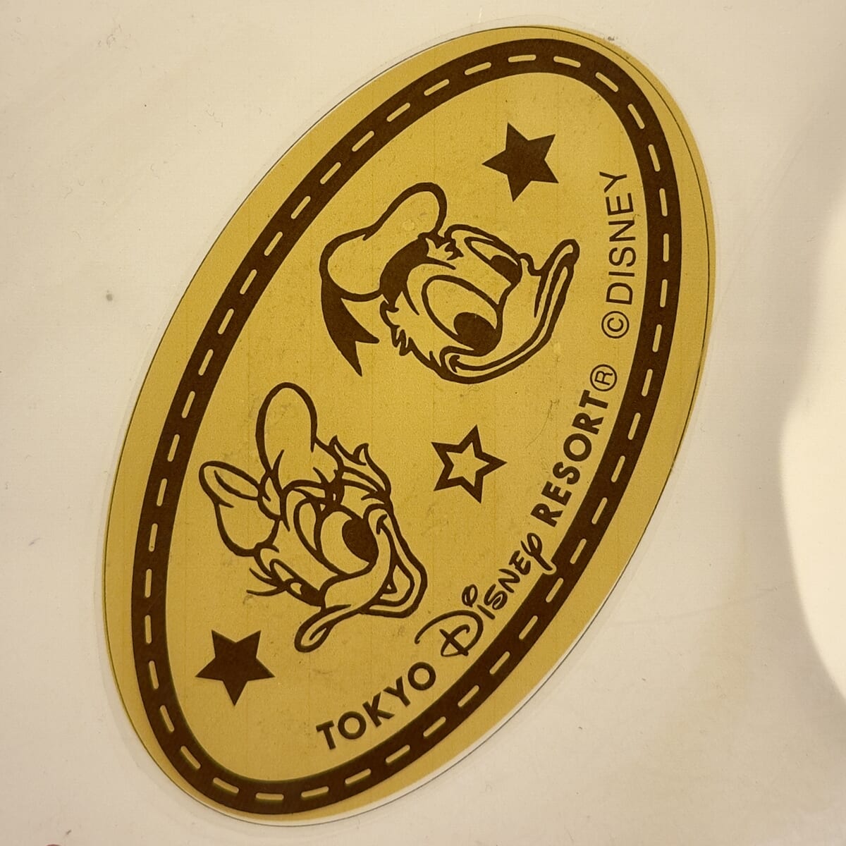 東京ディズニーランド「チームディズニー」スーベニアメダル　ドナルド&デイジー