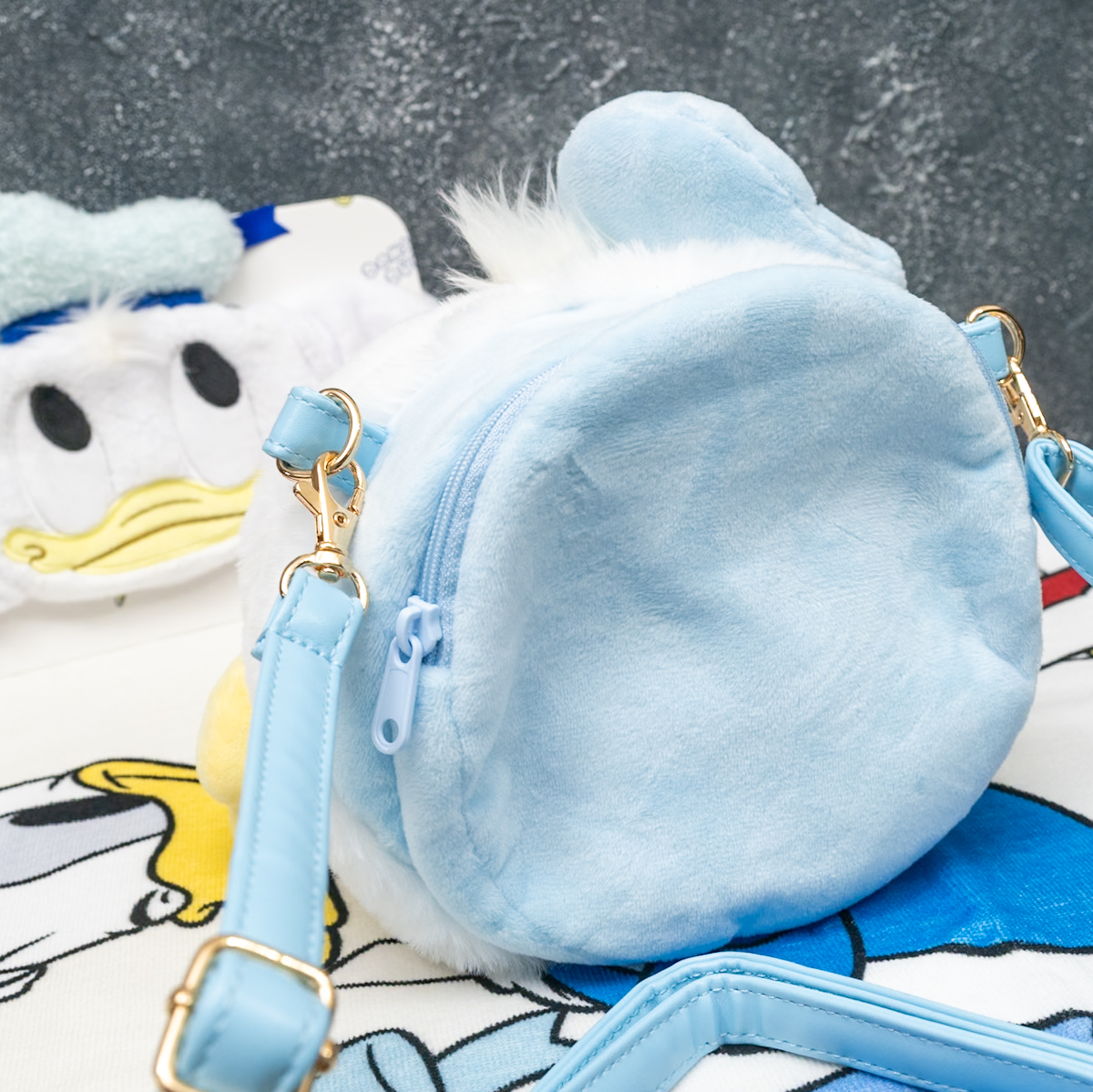 ドナルド マルチポシェット DONALD MOKOMOKO BIRTHDAY　デザイン