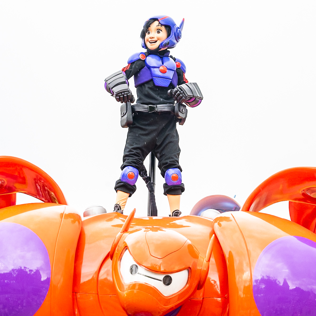 香港ディズニーランド20周年 デイタイム・パレード「フレンドタスティック！」『ベイマックス』フロート