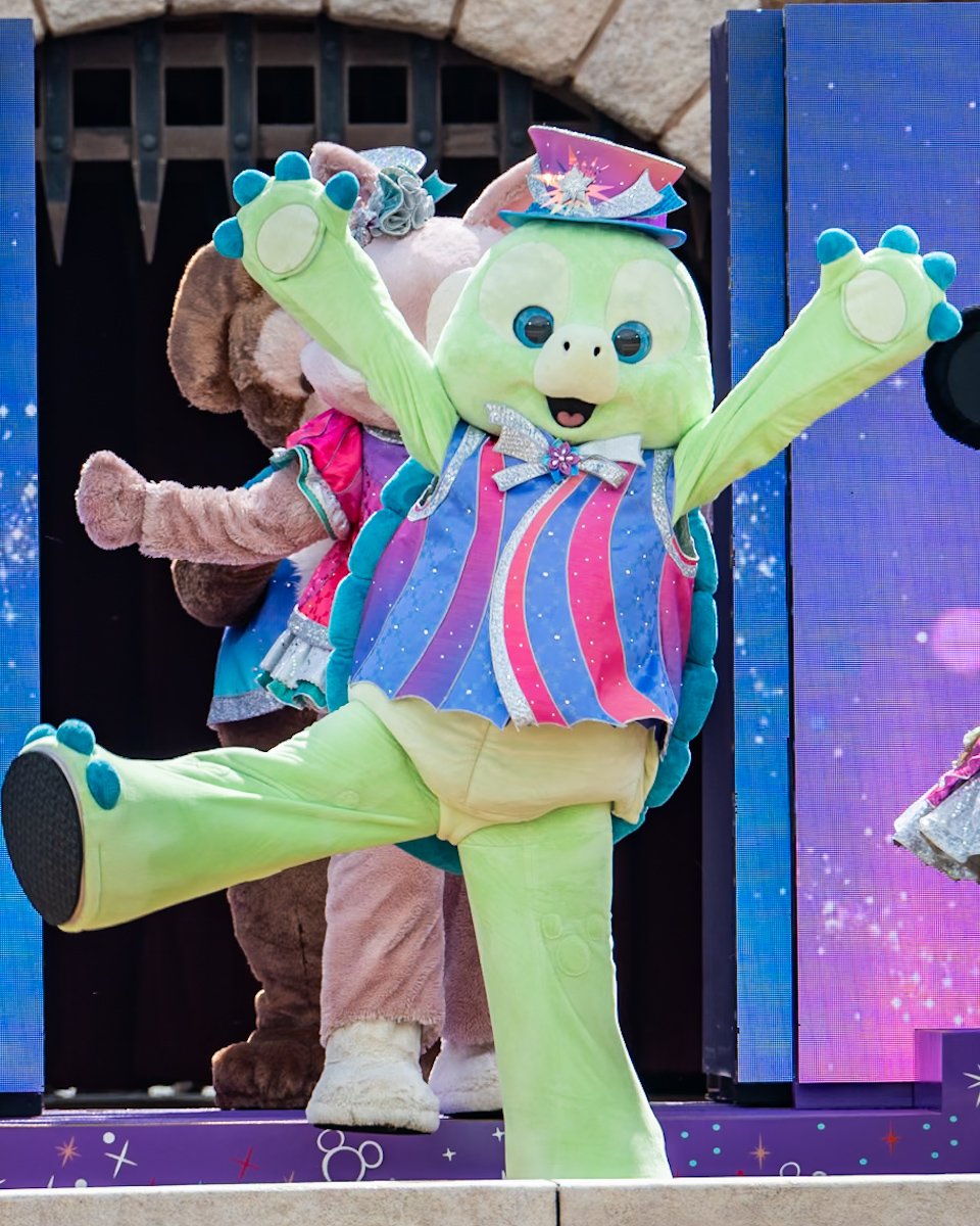 香港ディズニーランド20周年デイタイム・キャッスルショー｢ディズニー・フレンズ・ライブ：キャッスル・パーティー｣オル・メル