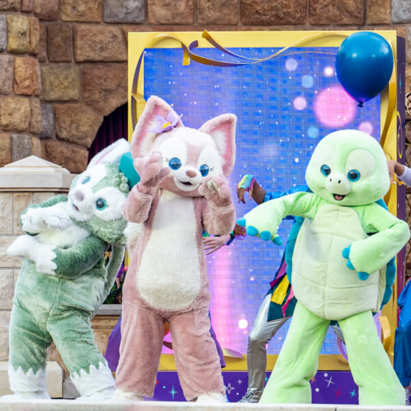 20周年をお祝いする特別なデイタイム・キャッスルショー｢ディズニー・フレンズ・ライブ：キャッスル・パーティー｣ダッフィー＆フレンズ3