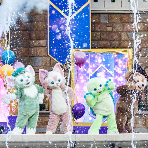 20周年をお祝いする特別なデイタイム・キャッスルショー｢ディズニー・フレンズ・ライブ：キャッスル・パーティー｣ダッフィー＆フレンズ12