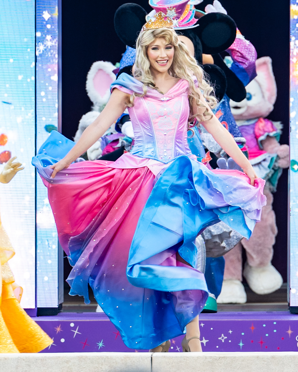 香港ディズニーランド20周年デイタイム・キャッスルショー｢ディズニー・フレンズ・ライブ：キャッスル・パーティー｣オーロラ