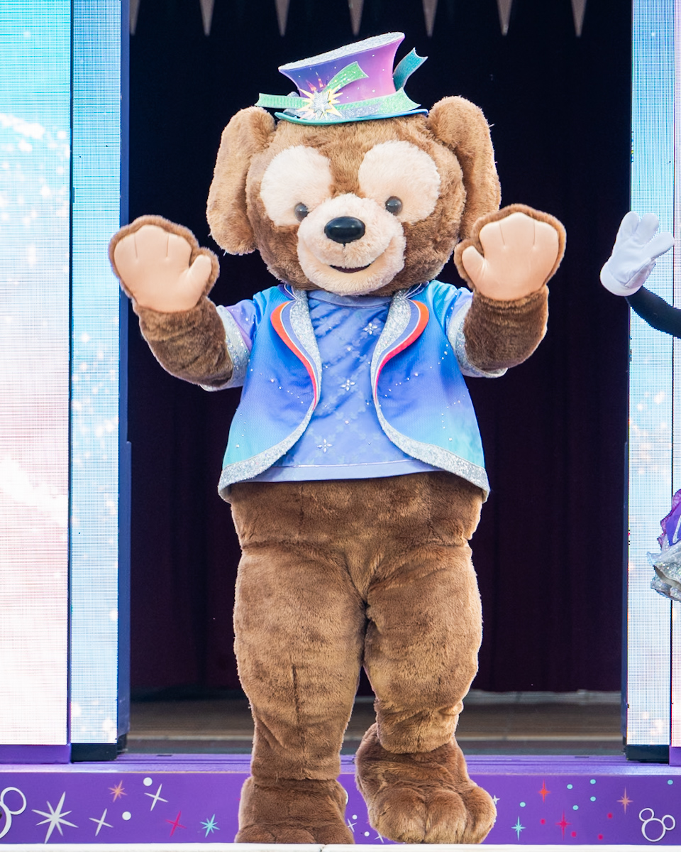 香港ディズニーランド20周年デイタイム・キャッスルショー｢ディズニー・フレンズ・ライブ：キャッスル・パーティー｣ダッフィー
