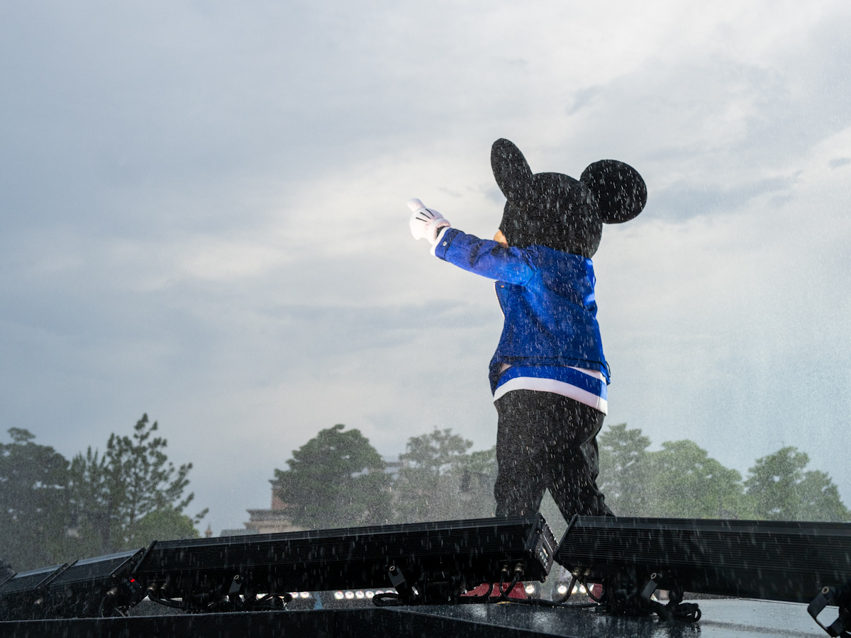 東京ディズニーシー 「サマー・クールオフat Tokyo Disney Resort」ドックサイド・スプラッシュ・リミックス　フィナーレ　ミッキーマウス