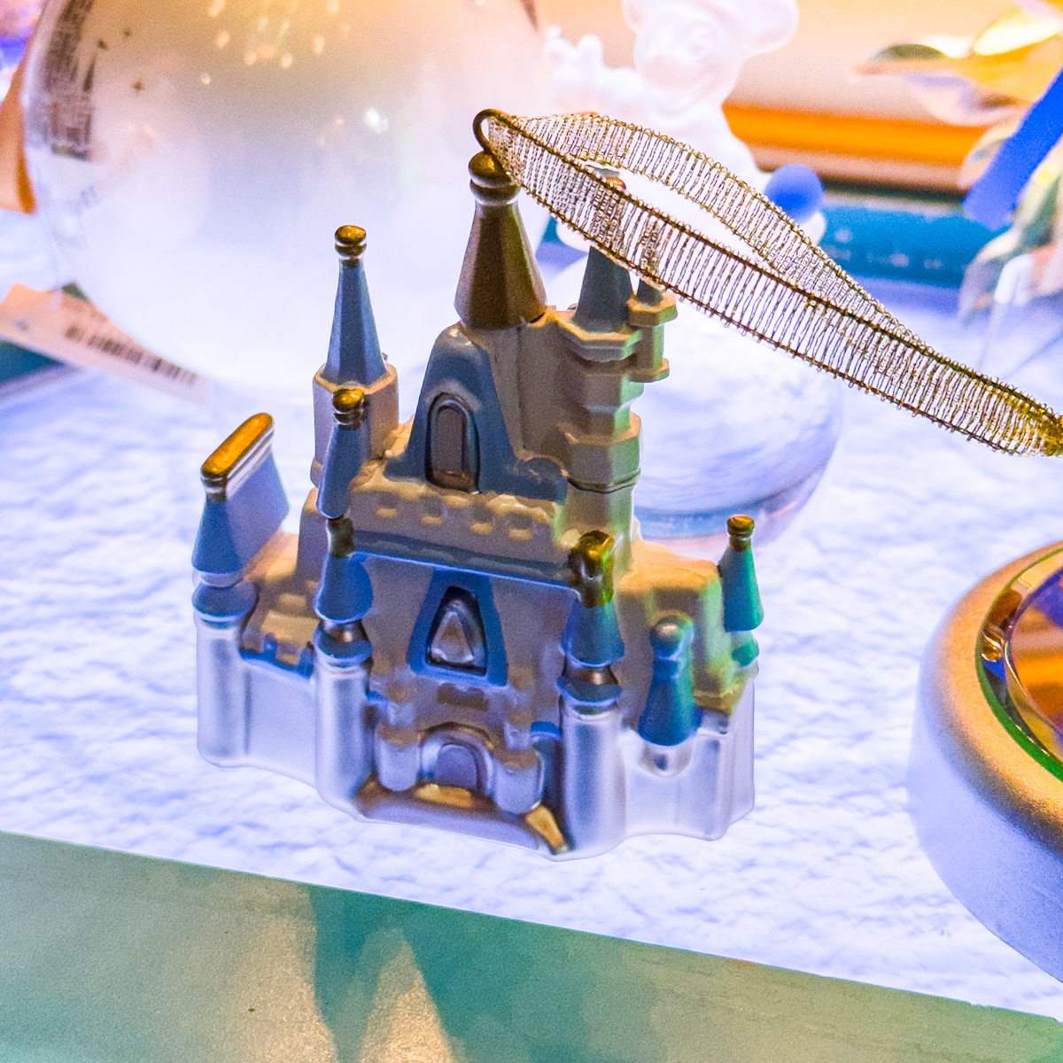 【最低価格】スワロフスキーガラスの靴オーナメント ミニー ファンタジアミッキー、ミニーアイコン、『塔の上のラプンツェル