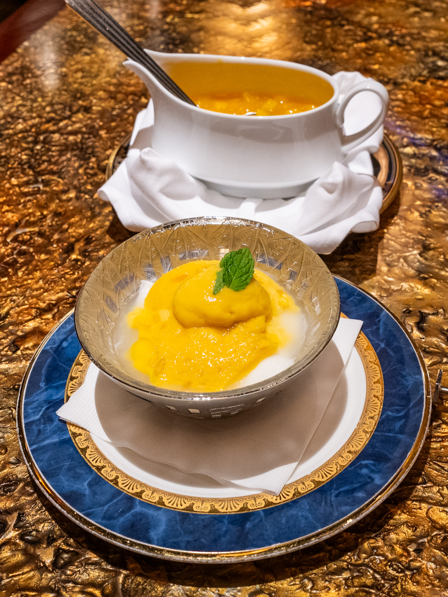 シルクロードガーデン　マンゴー　杏仁豆腐