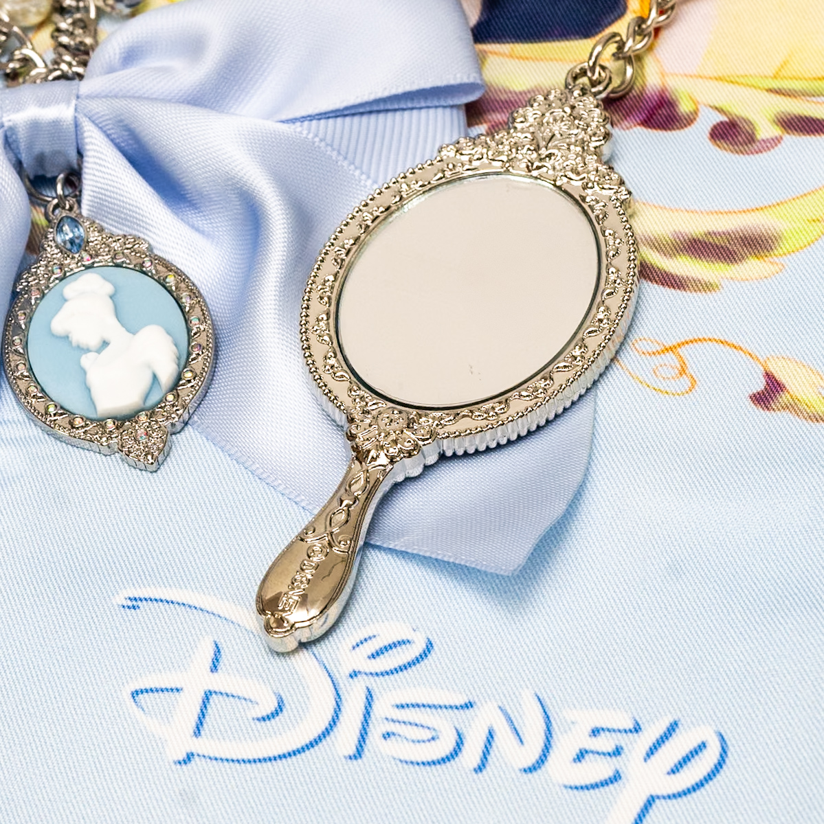 シンデレラ キーホルダー・キーチェーン ミラー WISHING YOU A LOVELY DAY 拡大鏡