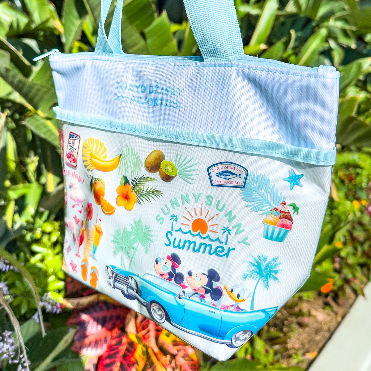 東京ディズニーランド「SUNNY SUNNY Summer2025」スーベニアランチケース2