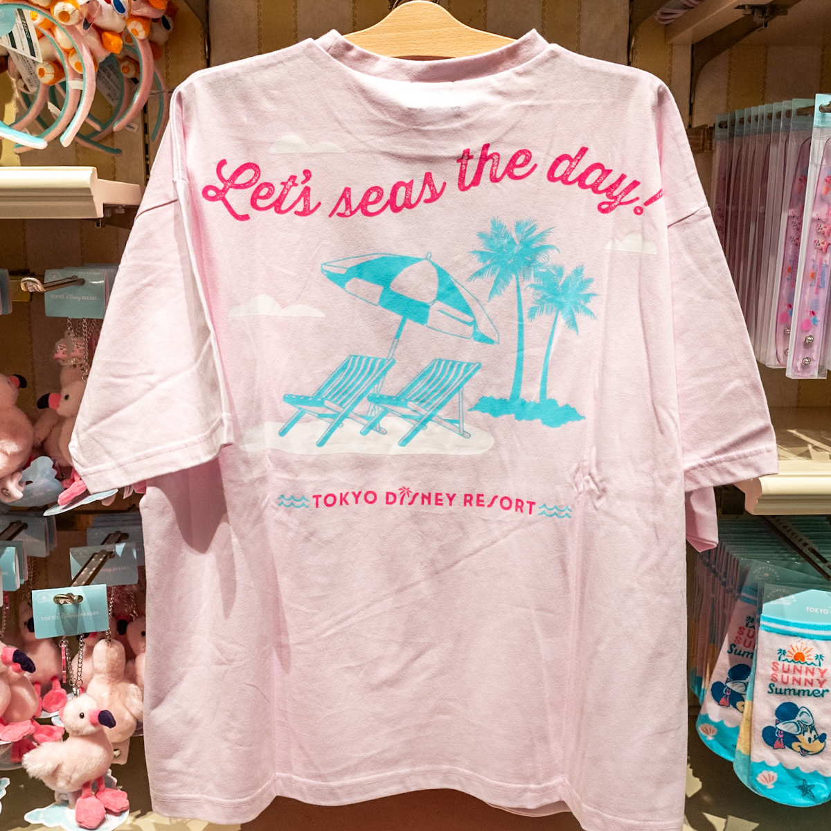 Tシャツ（チップ＆デール）バックデザイン
