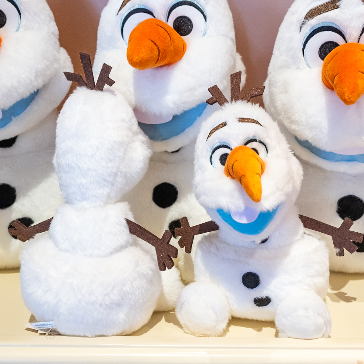 東京ディズニーリゾート｢アナと雪の女王｣ぬいぐるみ1