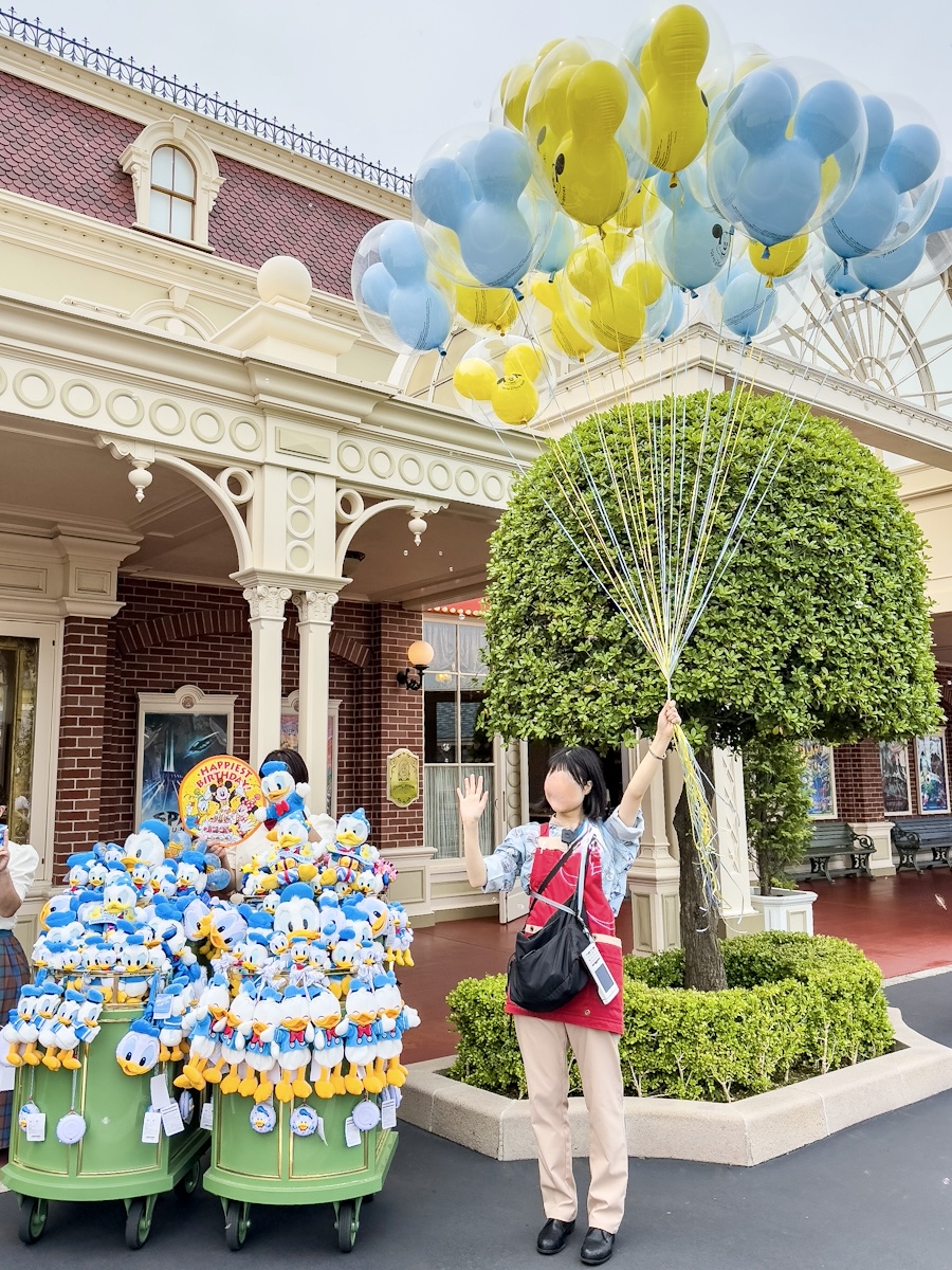 東京ディズニーランド　ドナルドのお誕生日当日　デコレーション