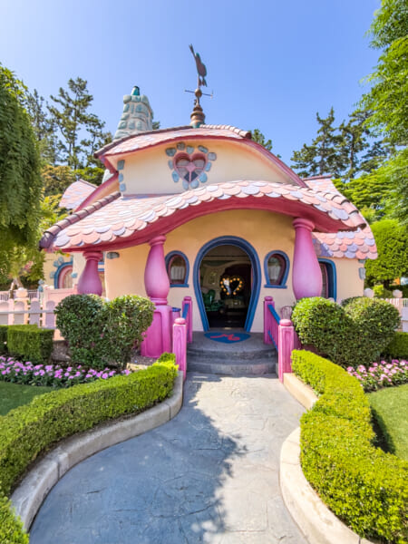 東京ディズニーランド／トゥーンタウン『ミニーの家』1