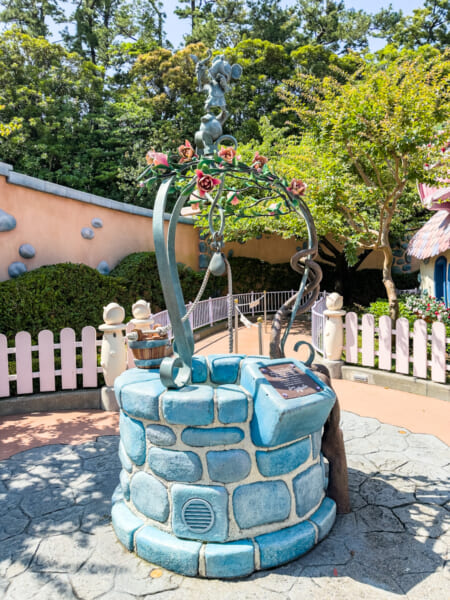 東京ディズニーランド／トゥーンタウン『ミニーの家』12