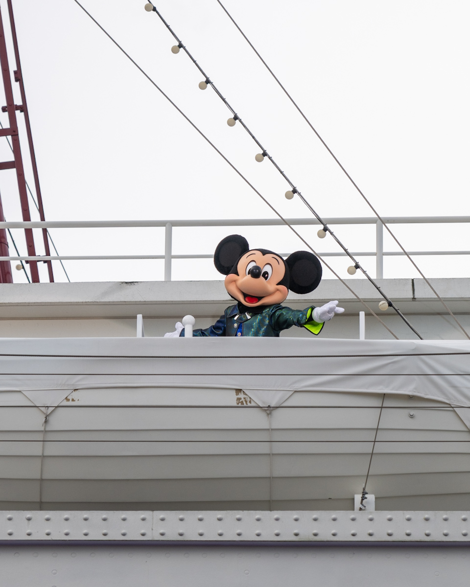 東京ディズニーシー 「サマー・クールオフat Tokyo Disney Resort」ドックサイド・スプラッシュ・リミックス　オープニング　ミッキーマウス