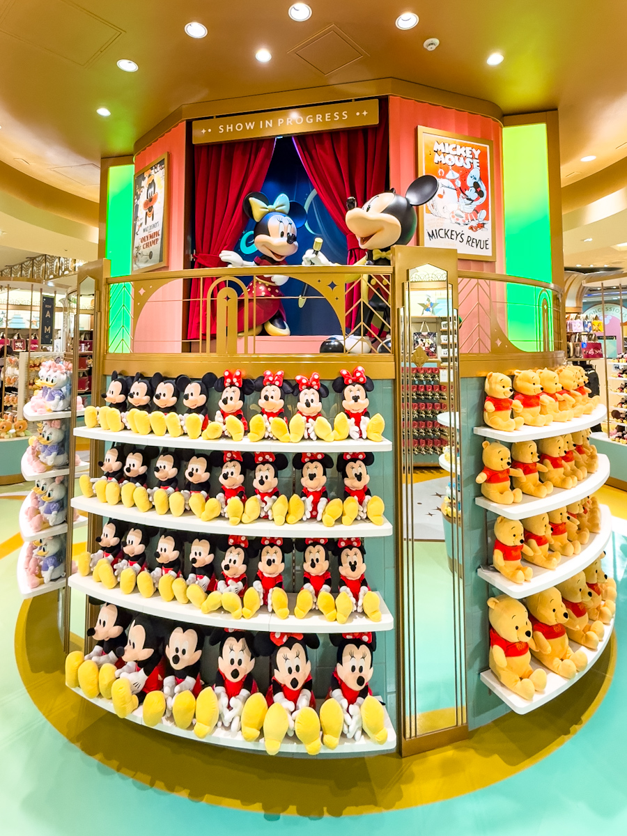 ディズニーストア 東京ディズニーリゾート店 リニューアル　ミッキー＆ミニー1