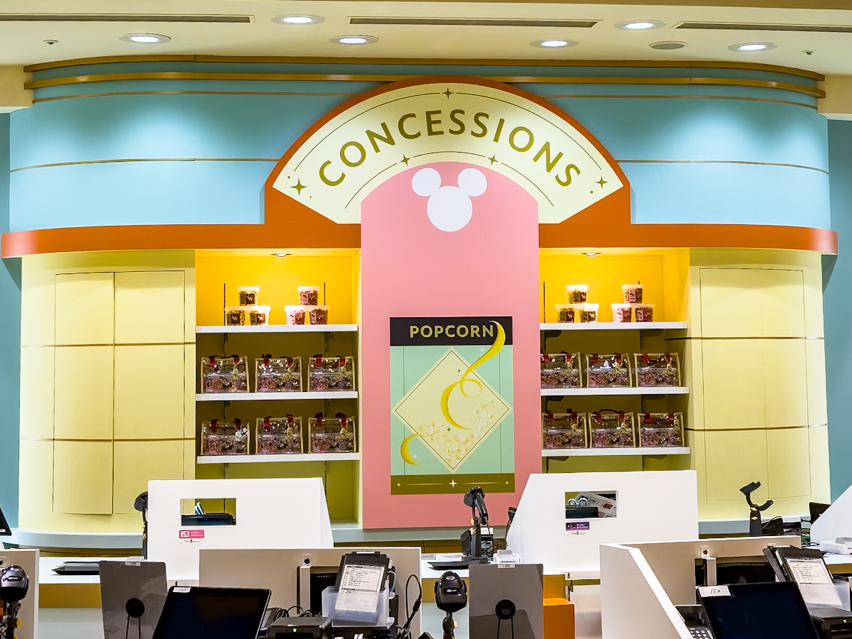 ディズニーストア 東京ディズニーリゾート店 リニューアル　レジ