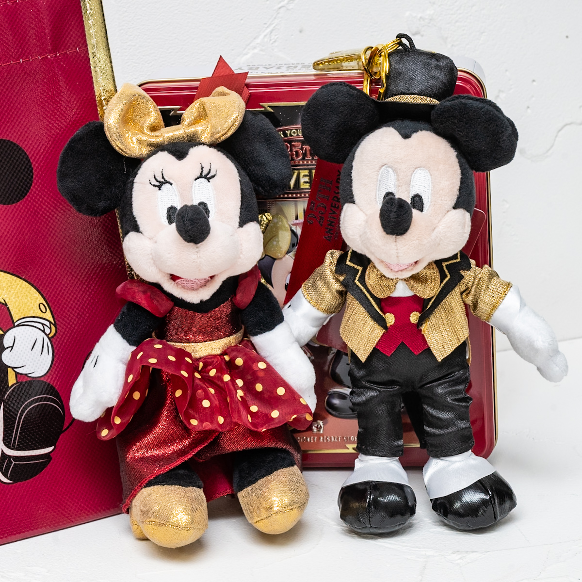ディズニーストア 東京ディズニーリゾート店25周年記念グッズ　ミッキー、ミニーぬいぐるみキーホルダー