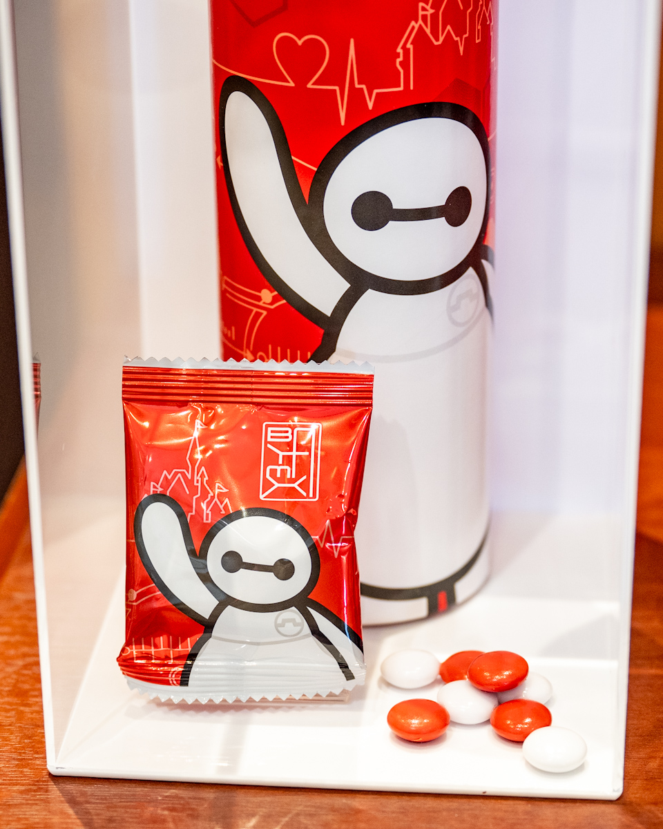 東京ディズニーリゾート『ベイマックス』カラフルチョコレート 紙箱2