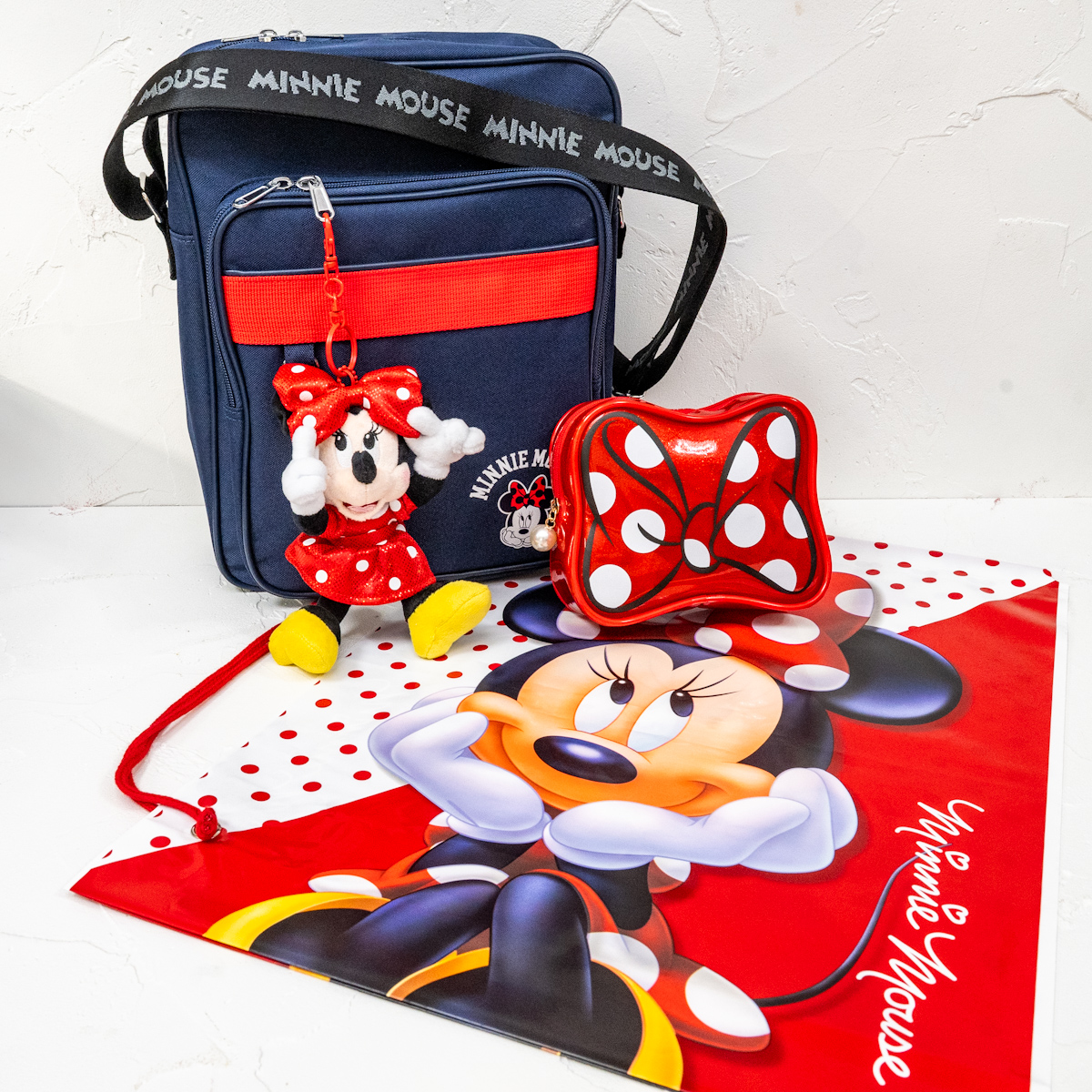 ディズニーストアMINNIE’S DOT RIBBONグッズ