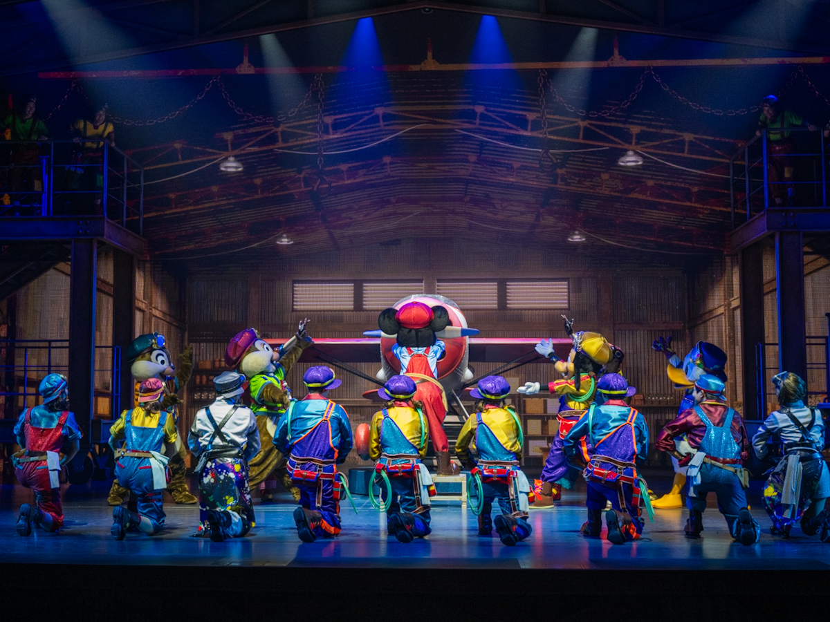 東京ディズニーシー「ハンガーステージ」新ショー『ドリームス・テイク・フライト』組み立て