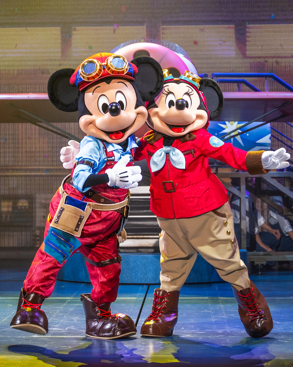 東京ディズニーシー「ハンガーステージ」新ショー『ドリームス・テイク・フライト』ミッキー、ミニー