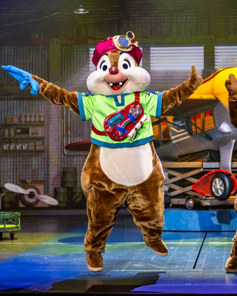 東京ディズニーシー「ハンガーステージ」新ショー『ドリームス・テイク・フライト』デール