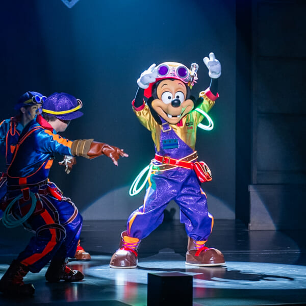 東京ディズニーシー「ハンガーステージ」新ショー『ドリームス・テイク・フライト』マックス2