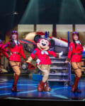 東京ディズニーシー「ハンガーステージ」新ショー『ドリームス・テイク・フライト』ミニーマウス3