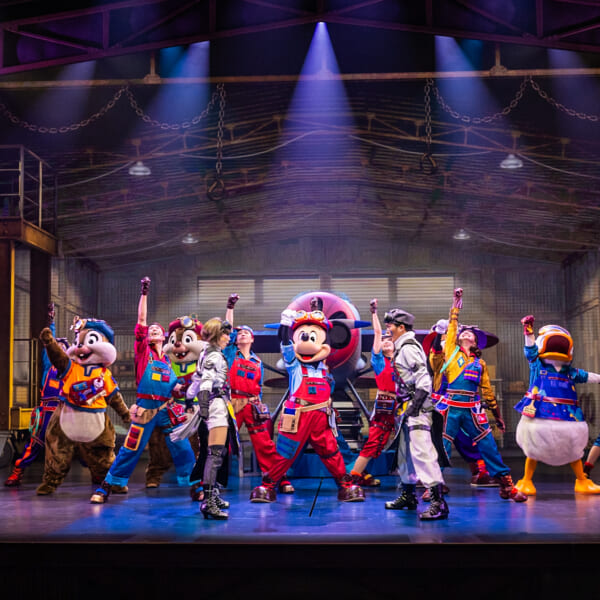 東京ディズニーシー「ハンガーステージ」新ショー『ドリームス・テイク・フライト』フィナーレ６