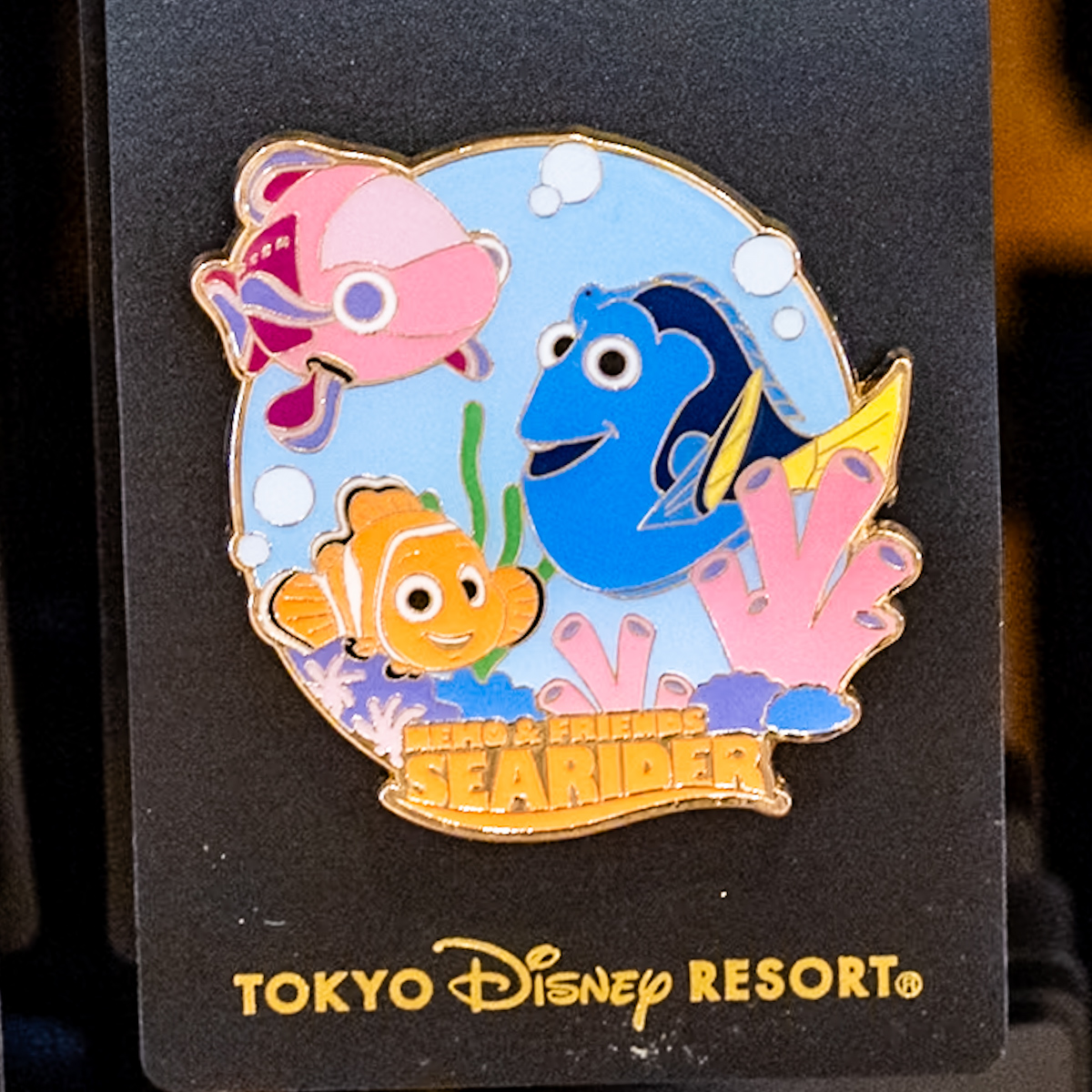 東京ディズニーシー｢ピンバッジ ニモ＆フレンズ・シーライダー｣お土産