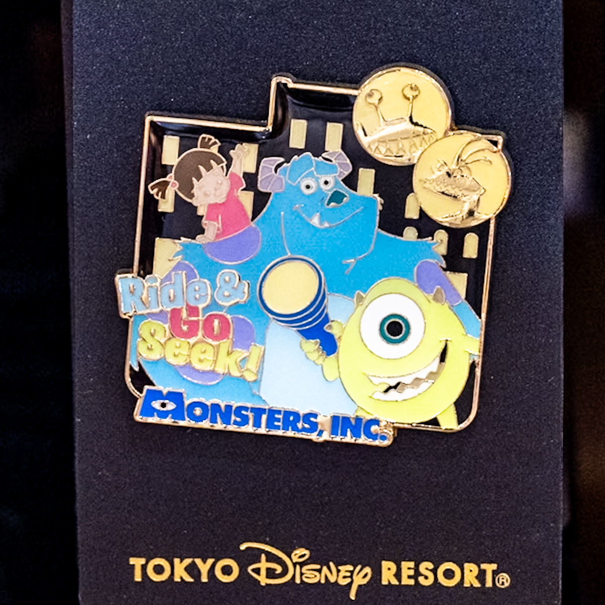 東京ディズニーランド「 モンスターズ・インク ライド＆ゴーシーク！」ピンバッジお土産