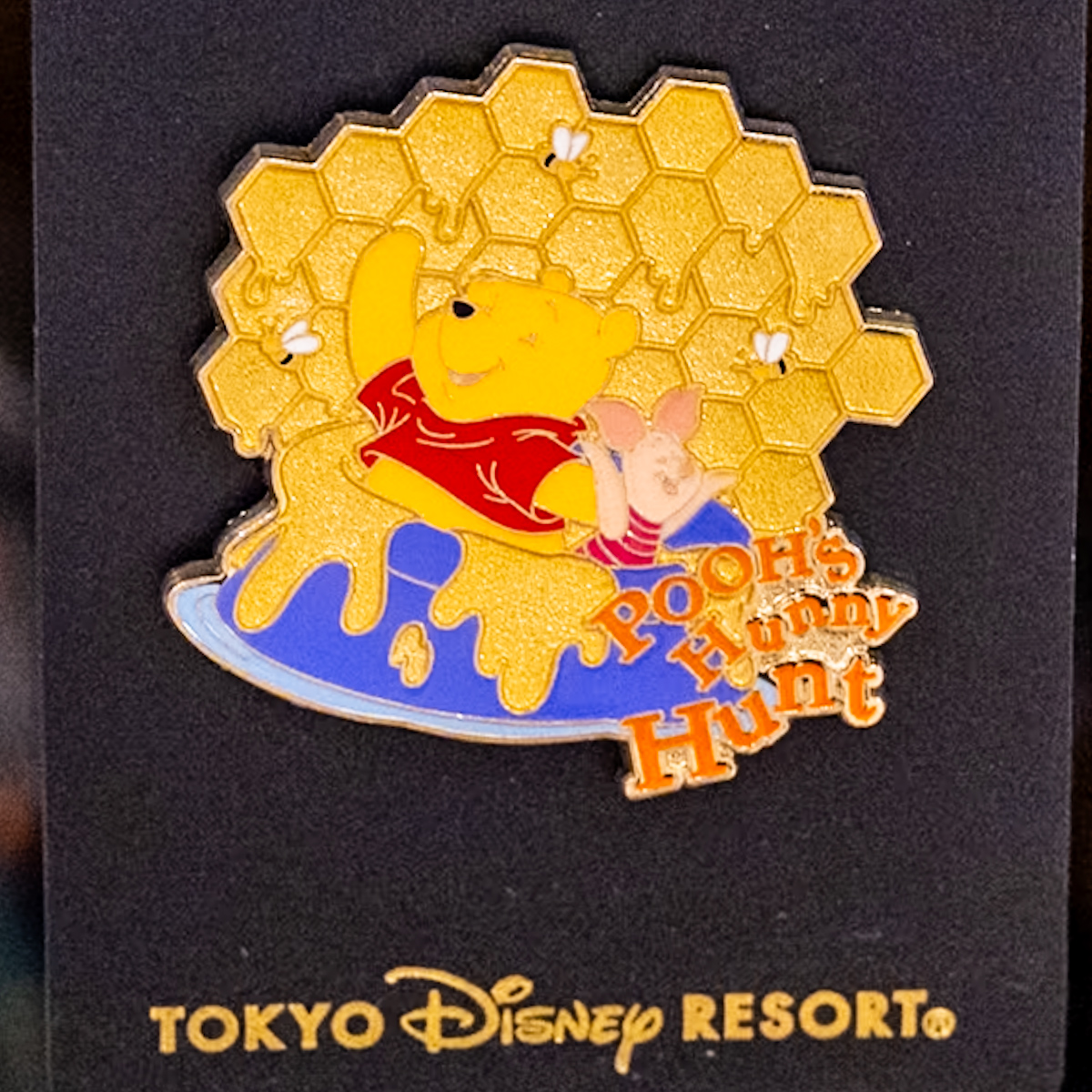 東京ディズニーリゾートプーさんのハニーハント』ピンバッジお土産
