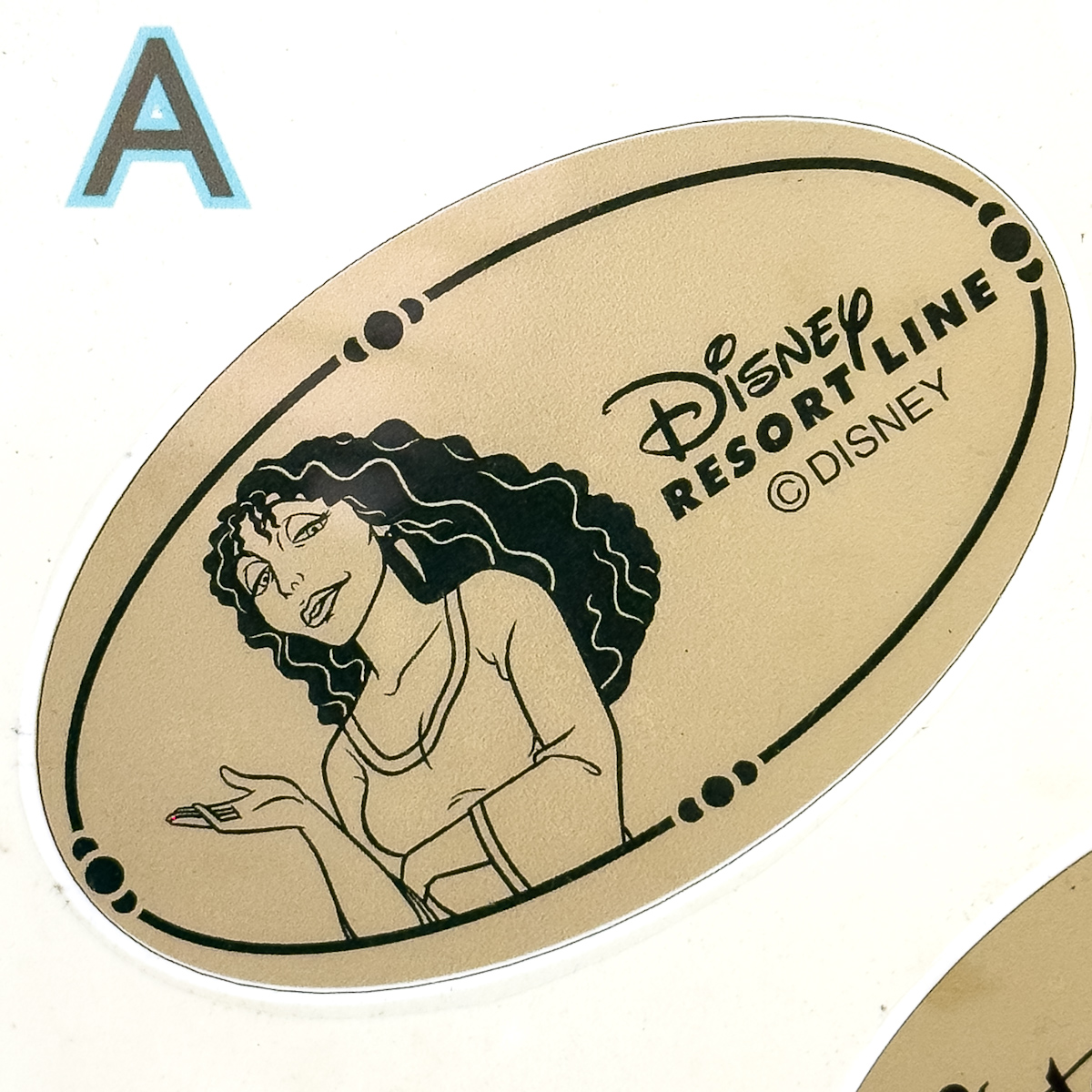 ディズニーリゾートライン 『塔の上のラプンツェル』スーベニアメダル　ゴーテルデザイン