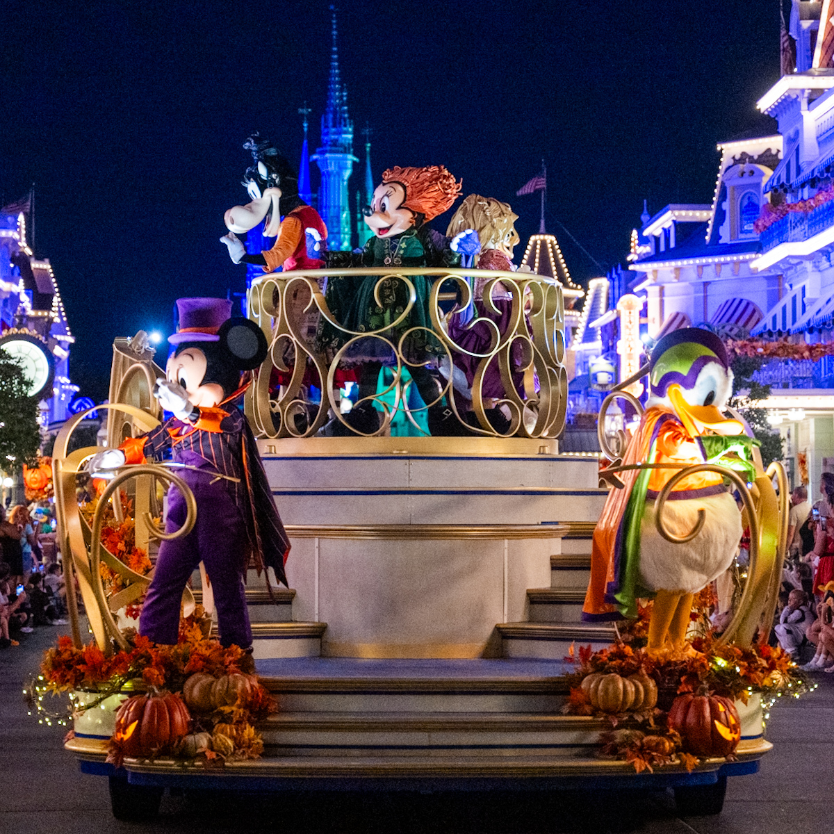 「ミッキーのブー・トゥー・ユー・ハロウィーン・パレード」1